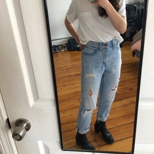 Madewell boyfriend light blue jeans